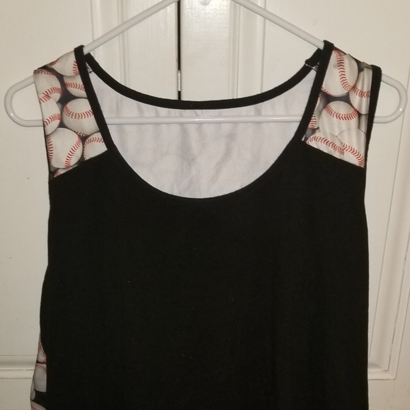 Baseball top - Picture 1 of 2